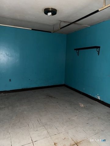 39 Pleasant View Avenue, Windham, CT 06226