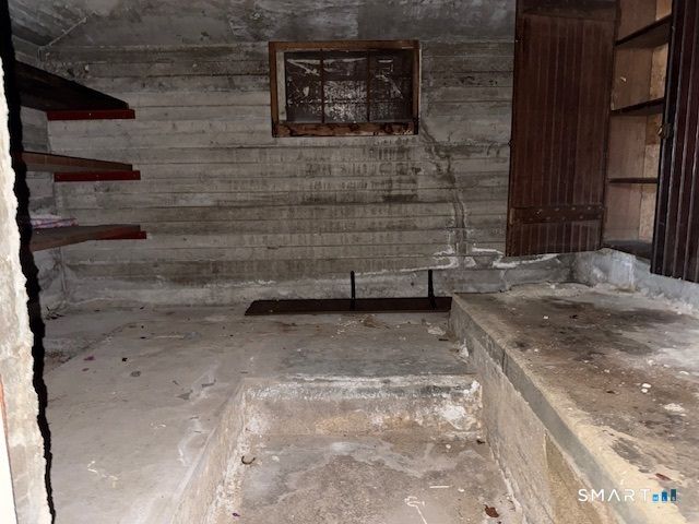 39 Pleasant View Avenue, Windham, CT 06226