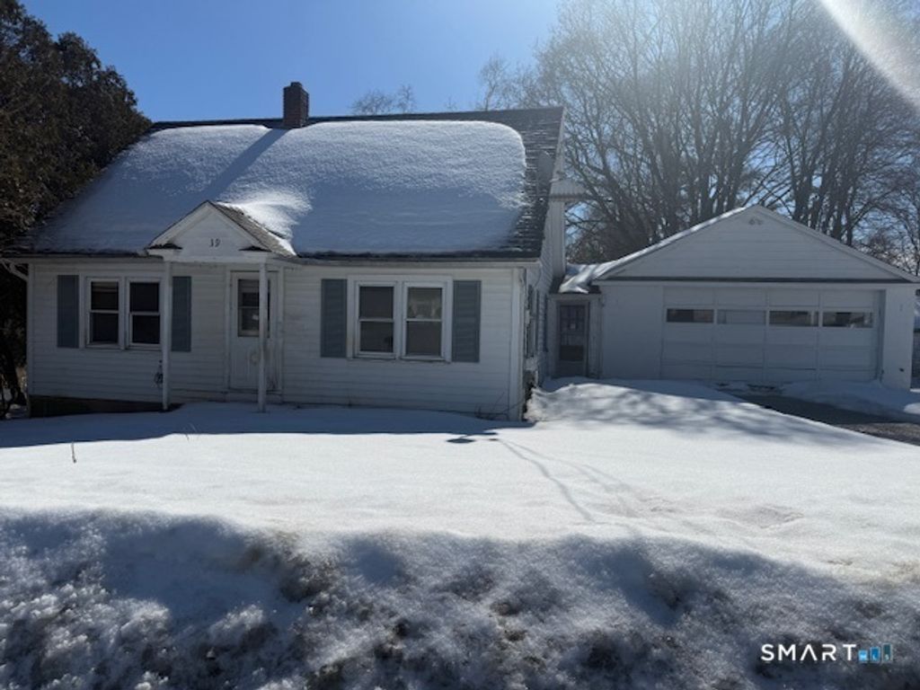 39 Pleasant View Avenue, Windham, CT 06226