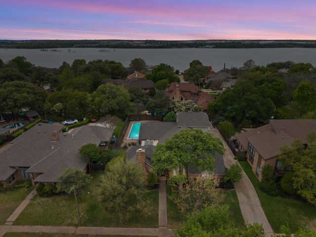 3504 Lake Champlain Drive, Arlington, TX 76016