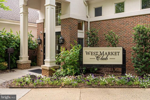 1925 LOGAN MANOR DR, Reston, VA 20190