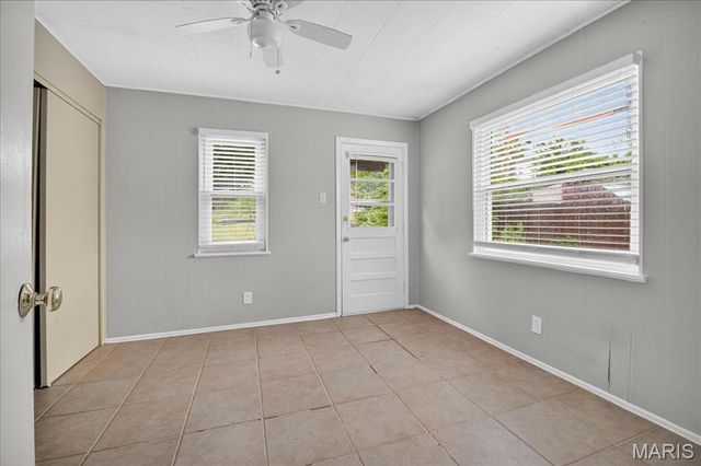 1361 Louisville Avenue, St Louis, MO 63139