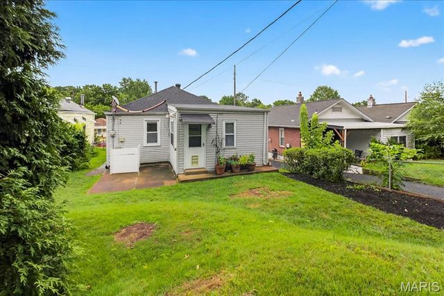 1361 Louisville Avenue, St Louis, MO 63139