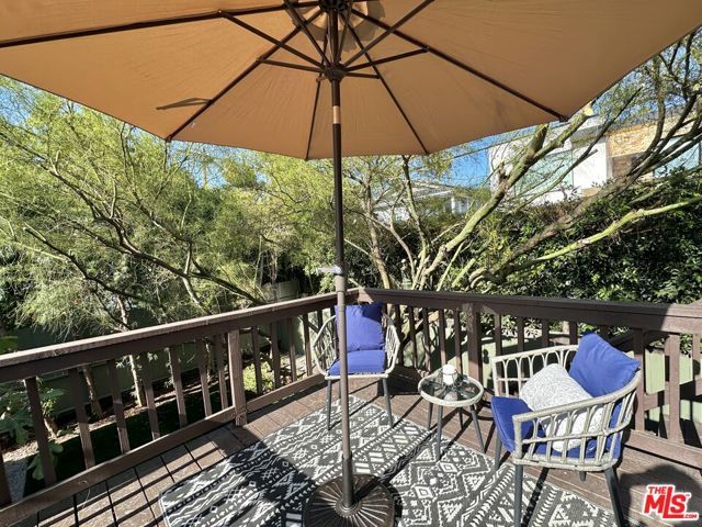 636 N Curson Avenue, Los Angeles, CA 90036