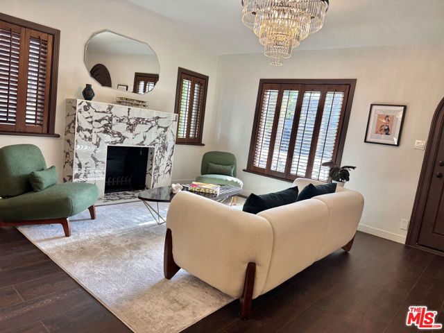 636 N Curson Avenue, Los Angeles, CA 90036