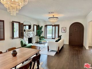 636 N Curson Avenue, Los Angeles, CA 90036