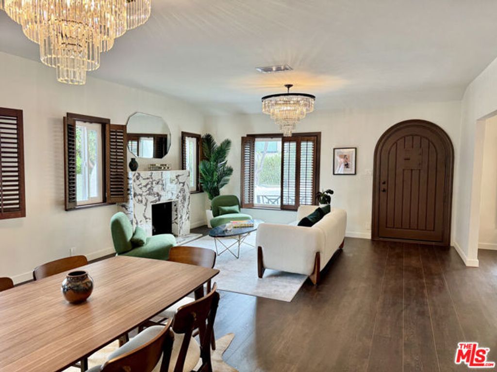636 N Curson Avenue, Los Angeles, CA 90036