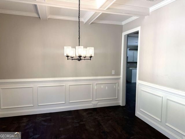 303 Spring Lake Cove, White, GA 30184