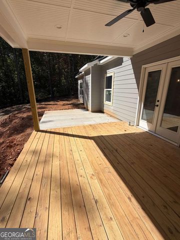 303 Spring Lake Cove, White, GA 30184