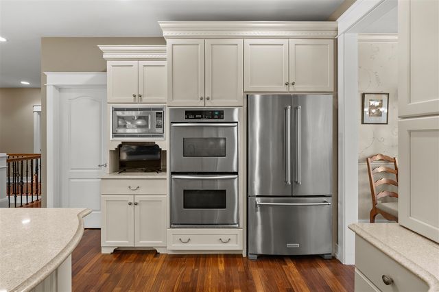 6368 Hollison Drive, Kalamazoo, MI 49009