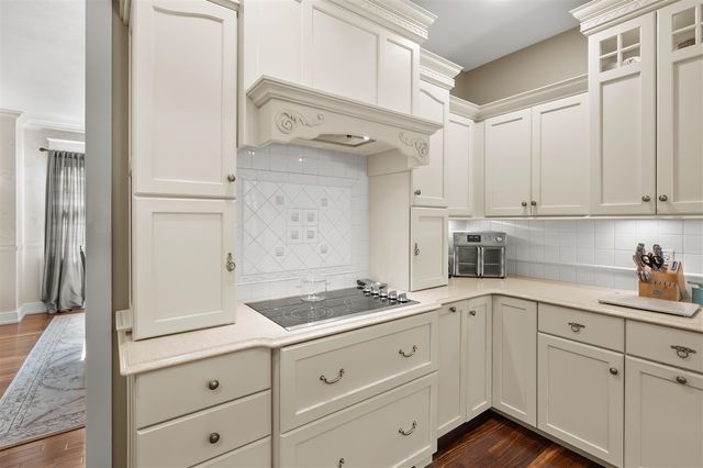 6368 Hollison Drive, Kalamazoo, MI 49009