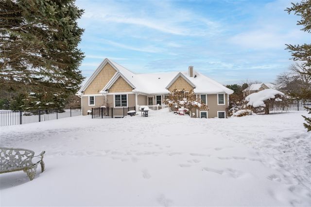 6368 Hollison Drive, Kalamazoo, MI 49009