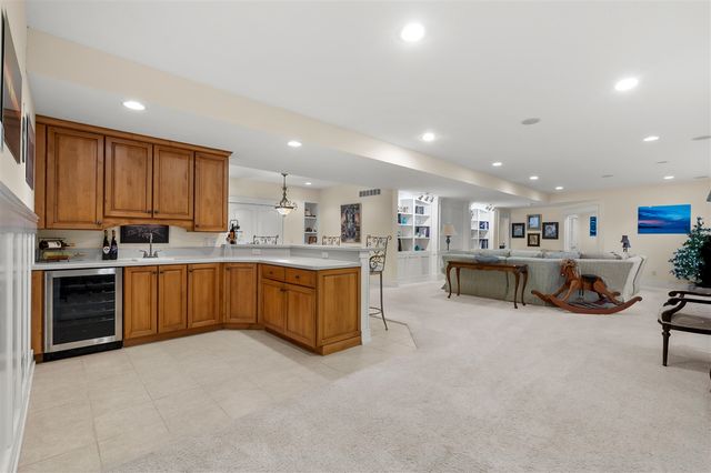 6368 Hollison Drive, Kalamazoo, MI 49009