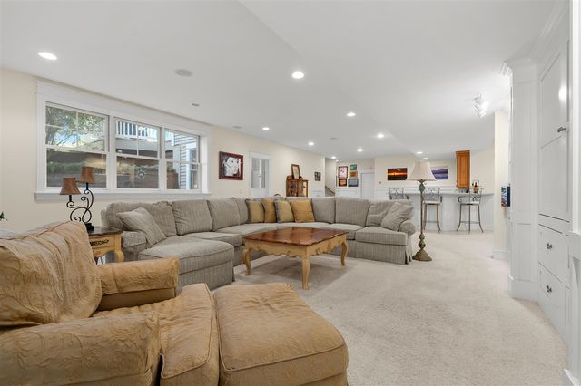 6368 Hollison Drive, Kalamazoo, MI 49009