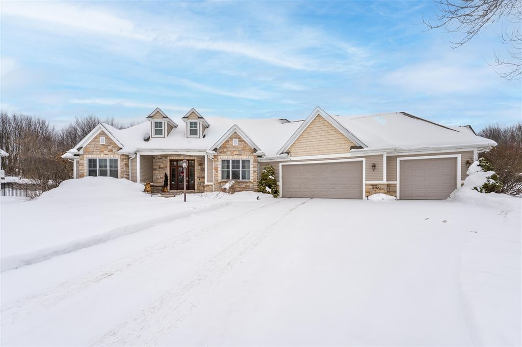 6368 Hollison Drive, Kalamazoo, MI 49009