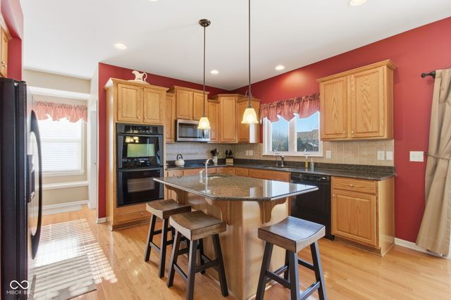 12354 Westmorland Drive, Fishers, IN 46037