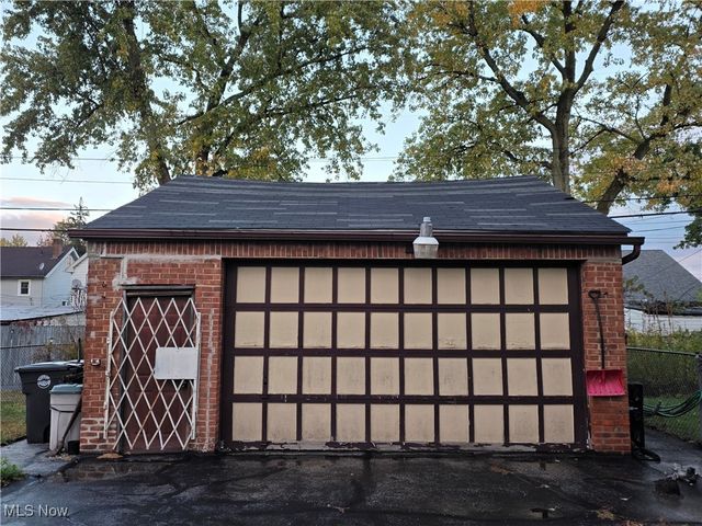 11101 Avon Avenue, Cleveland, OH 44105