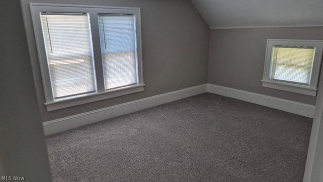 589 Highland Avenue, Barberton, OH 44203