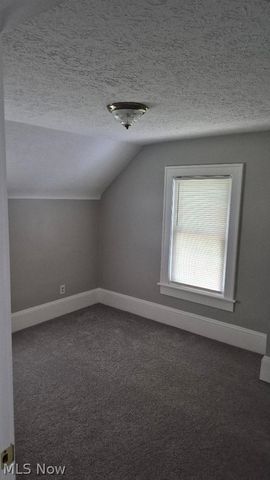 589 Highland Avenue, Barberton, OH 44203