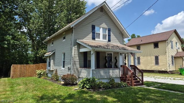 589 Highland Avenue, Barberton, OH 44203