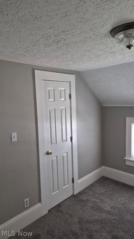 589 Highland Avenue, Barberton, OH 44203