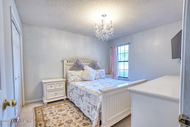 2624 SHARPSBURG Court, Middleburg, FL 32068