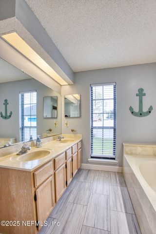 2624 SHARPSBURG Court, Middleburg, FL 32068