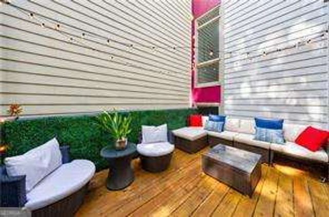 1380 Stirling Circle NW 26, Atlanta, GA 30318