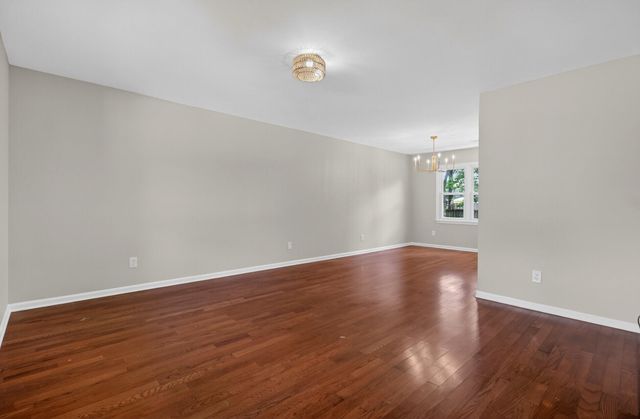 241 Dillard Drive, Goose Creek, SC 29445