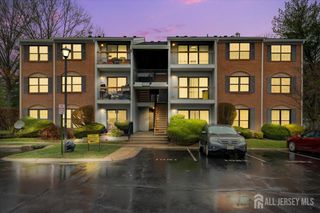 306 Bromley Place, East Brunswick, NJ 08816