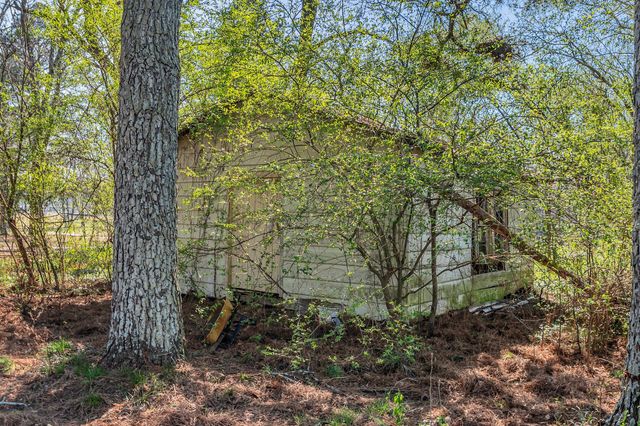 26454 Austin Whitt Rd, Ardmore, TN 38449