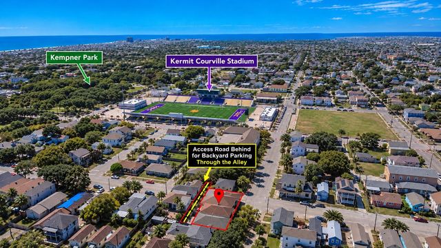 2523 Avenue M, Galveston, TX 77550