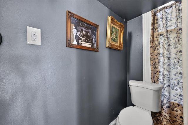 2523 Avenue M, Galveston, TX 77550