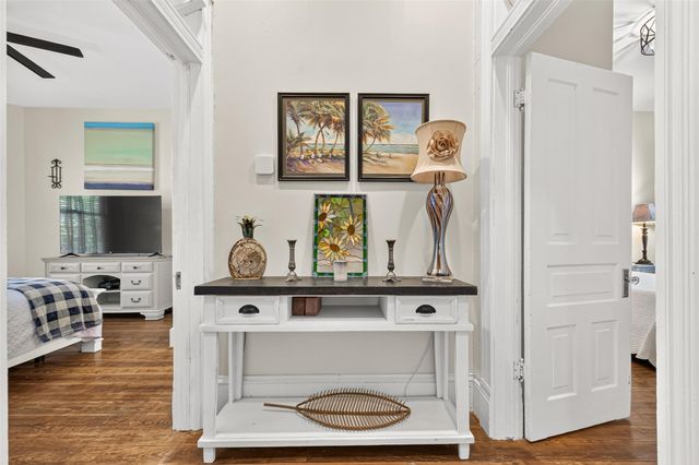 2523 Avenue M, Galveston, TX 77550