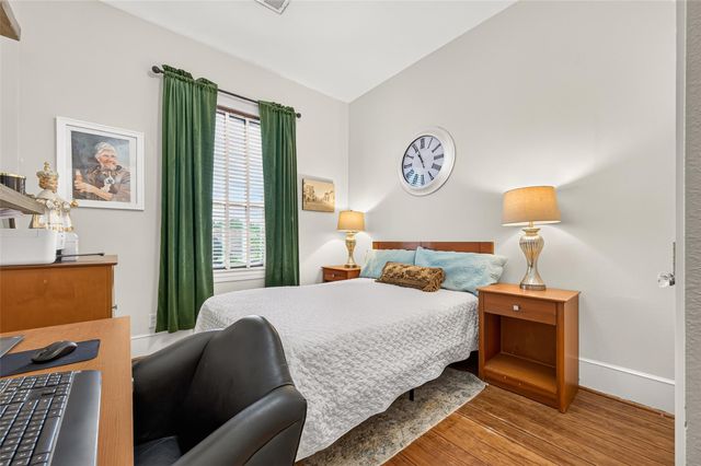 2523 Avenue M, Galveston, TX 77550