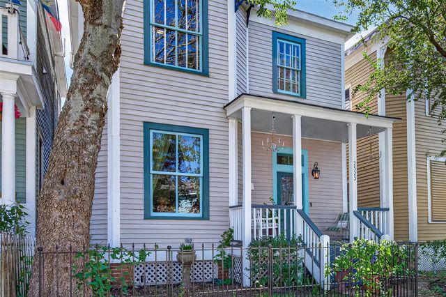2523 Avenue M, Galveston, TX 77550