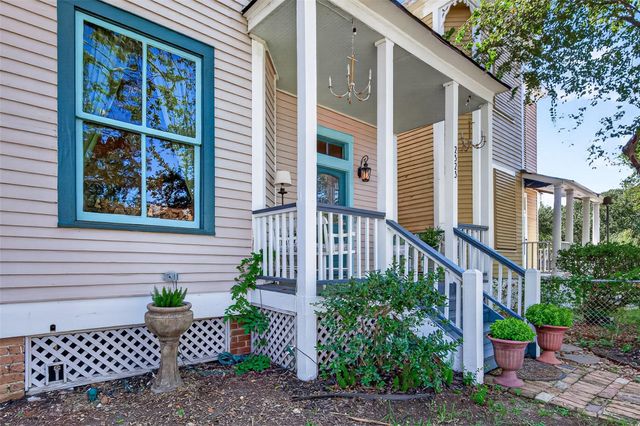 2523 Avenue M, Galveston, TX 77550