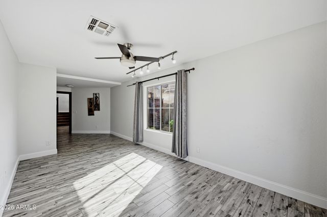 563 E KRISTA Way, Tempe, AZ 85284