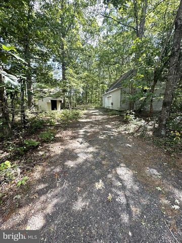 29274 OLD OFFICE RD, Rhoadesville, VA 22542