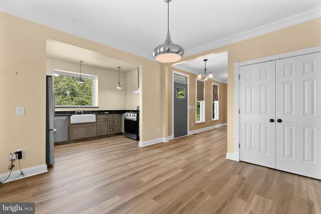 29274 OLD OFFICE RD, Rhoadesville, VA 22542