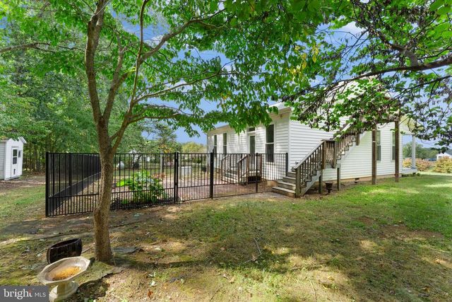 29274 OLD OFFICE RD, Rhoadesville, VA 22542