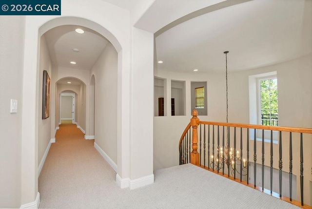 1077 Laguna Creek Ln, Pleasanton, CA 94566