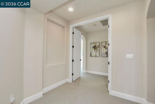 1077 Laguna Creek Ln, Pleasanton, CA 94566