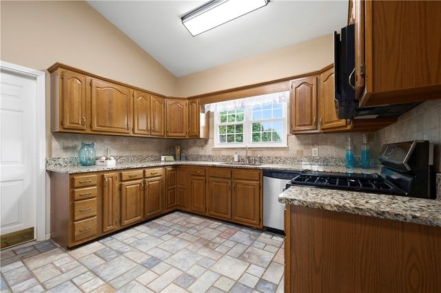 104 Wren Crossing Court, Easley, SC 29642