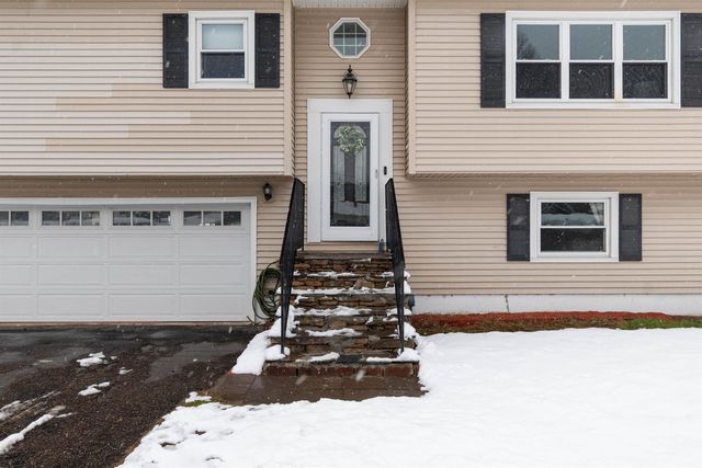 11 Packard Road, Jericho, VT 05465