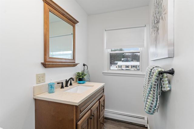 11 Packard Road, Jericho, VT 05465