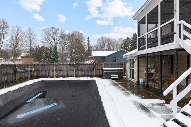 11 Packard Road, Jericho, VT 05465