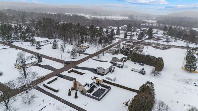 11 Packard Road, Jericho, VT 05465