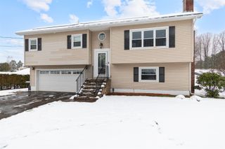 11 Packard Road, Jericho, VT 05465