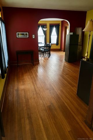 394 Bishop Avenue, Bridgeport, CT 06610